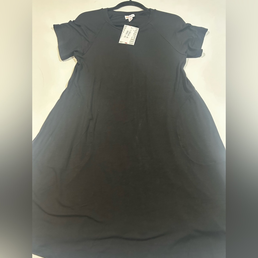 NWT LuLaRoe Black Short-Sleeve A-Line Dress Top